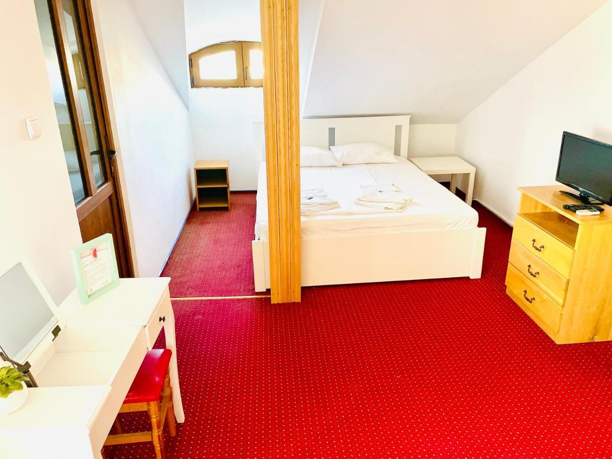 Zen Eco Villa スフントゥ・ゲオルゲ エクステリア 写真